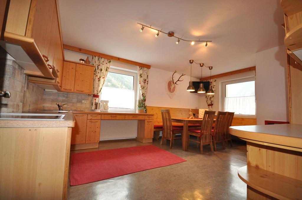 Apartmán Haus Alpenglueck Kaunertal Exteriér fotografie