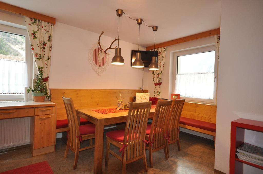 Apartmán Haus Alpenglueck Kaunertal Exteriér fotografie